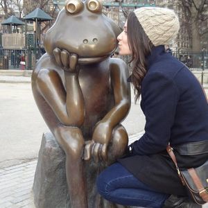 Meet your Posher, Elisa